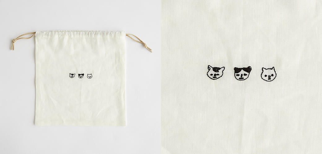 四角形のハギレで作ったPOOLの巾着には猫の刺繍